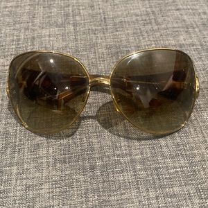 Gucci women sun glasses